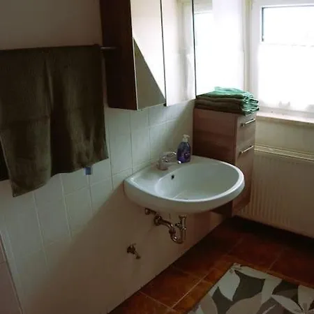 Ruhige, Gemuetliche Ferienwohnung In Zentrumsnaehe Halberstadt Zewnętrze zdjęcie