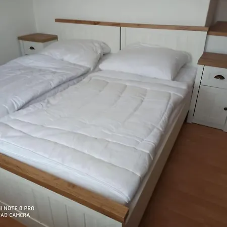 Ruhige, Gemuetliche Ferienwohnung In Zentrumsnaehe Halberstadt Zewnętrze zdjęcie